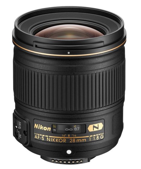 Nikon-28mm
